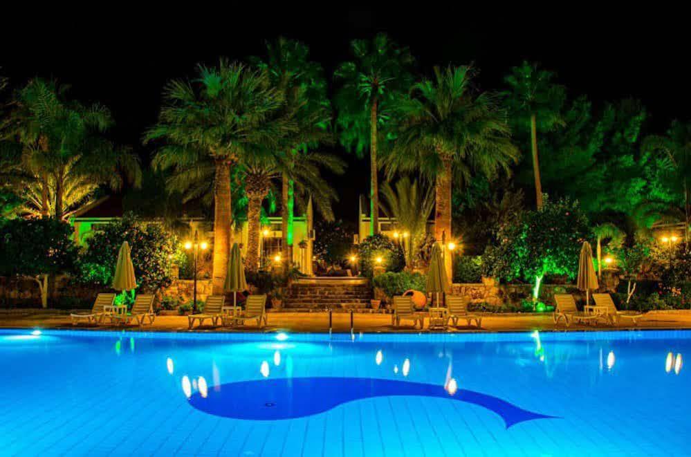 Almond Holiday Village & Hotel Karavas  Exterior foto